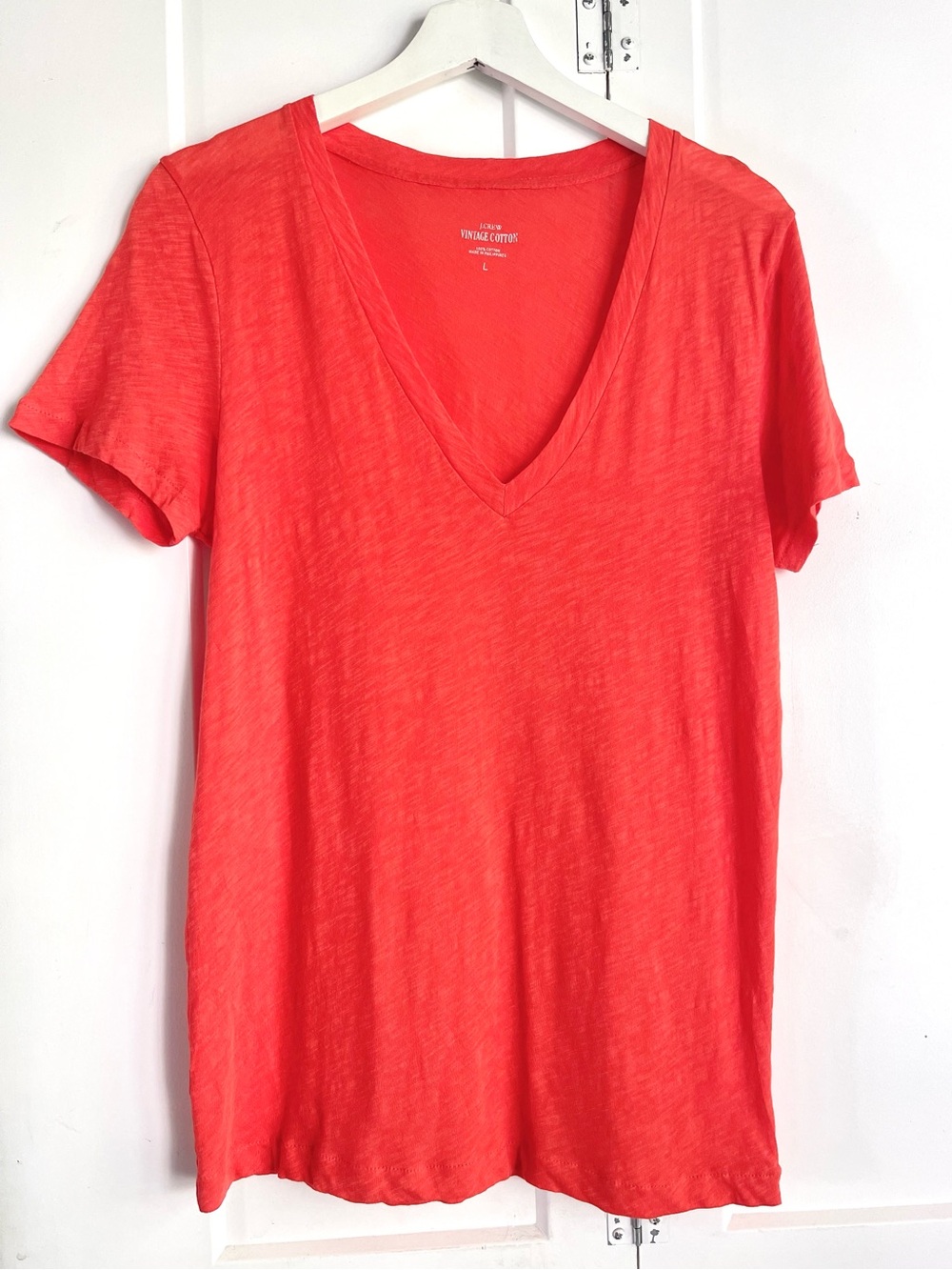 J.Crew NWOT Vintage slub cotton V-neck tee in Orange Size Large